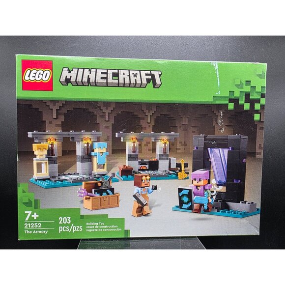 Lego Minecraft The Armory Building Kit #21252 203 Pieces For Ages 7+ - Picture 1 of 5